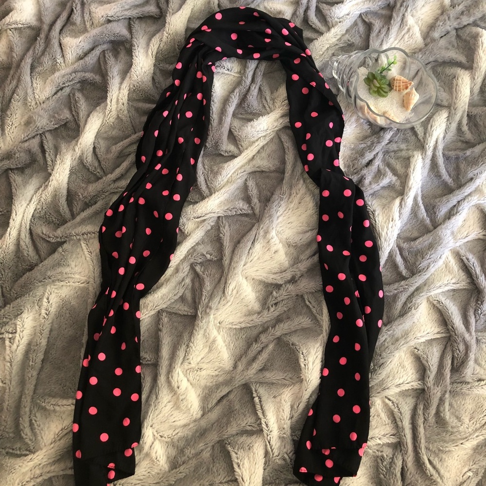 Scarf - Picture 4 of 4